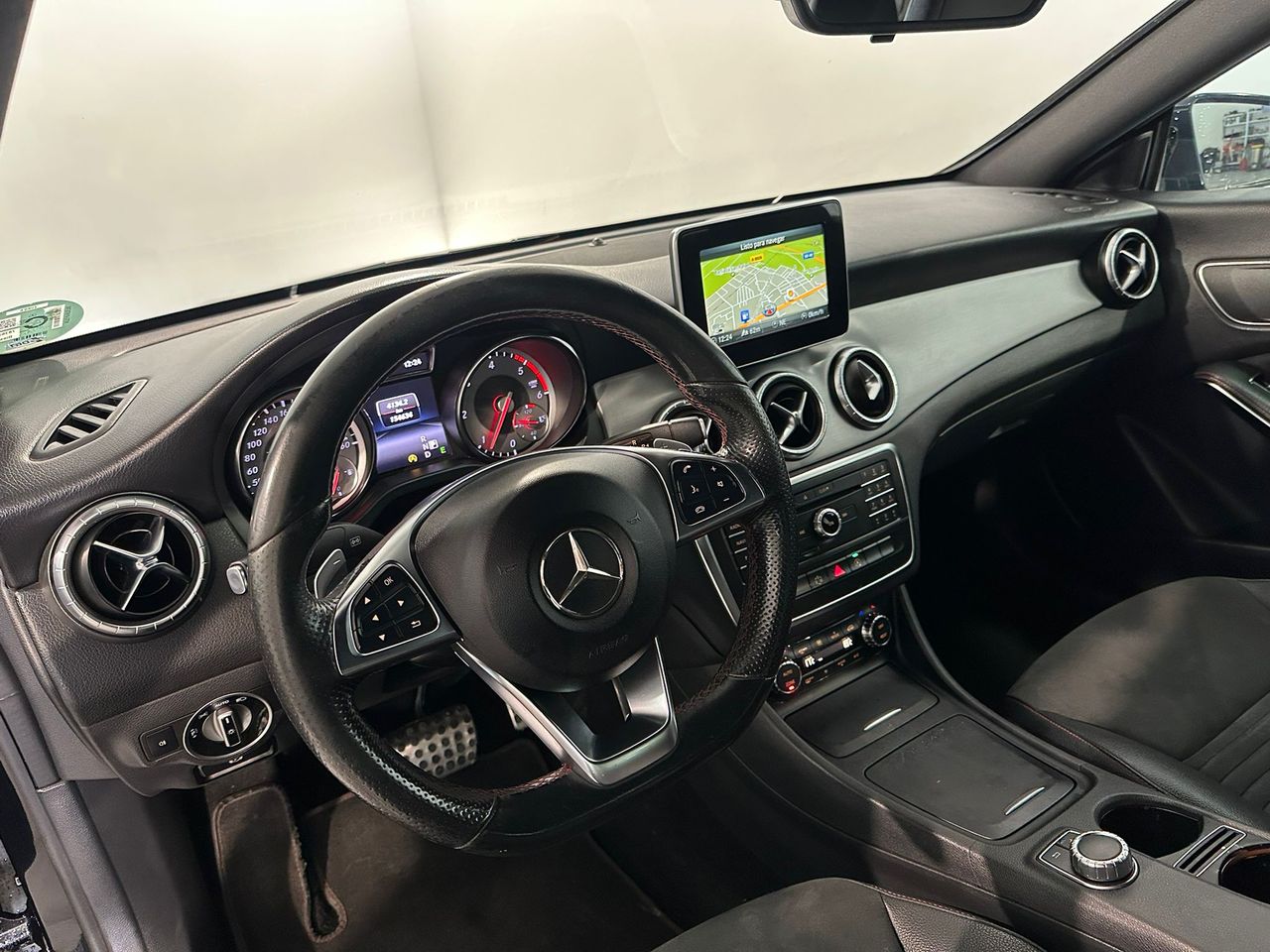 Foto Mercedes-Benz Clase CLA 10