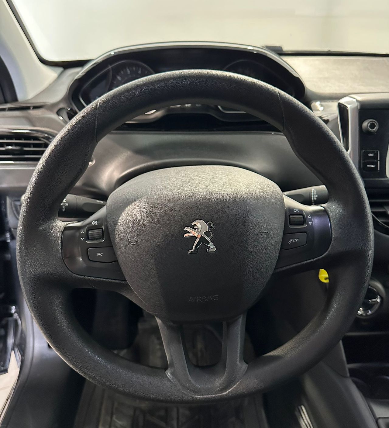 Foto Peugeot 208 6