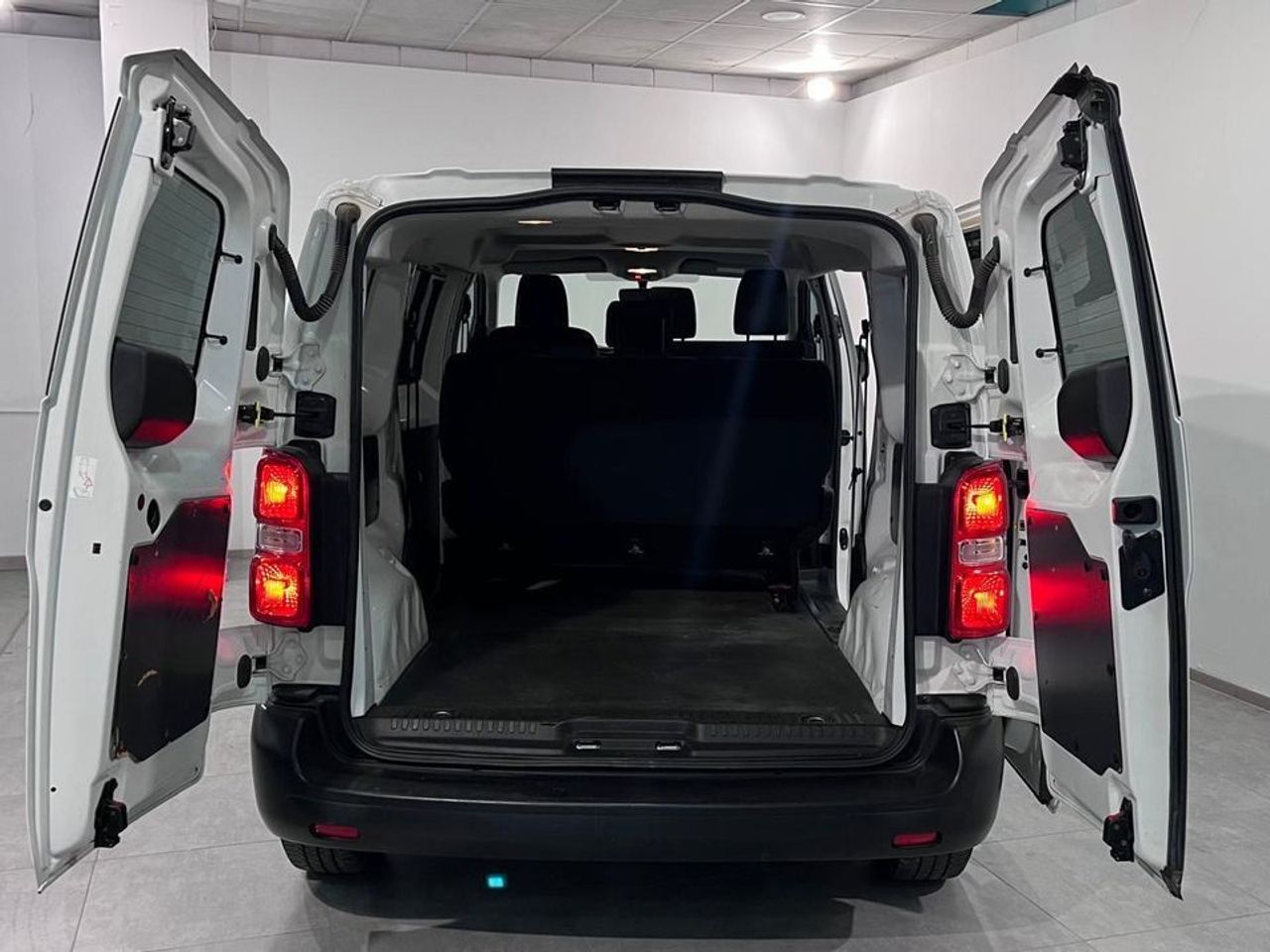 Foto Toyota Proace Verso 12