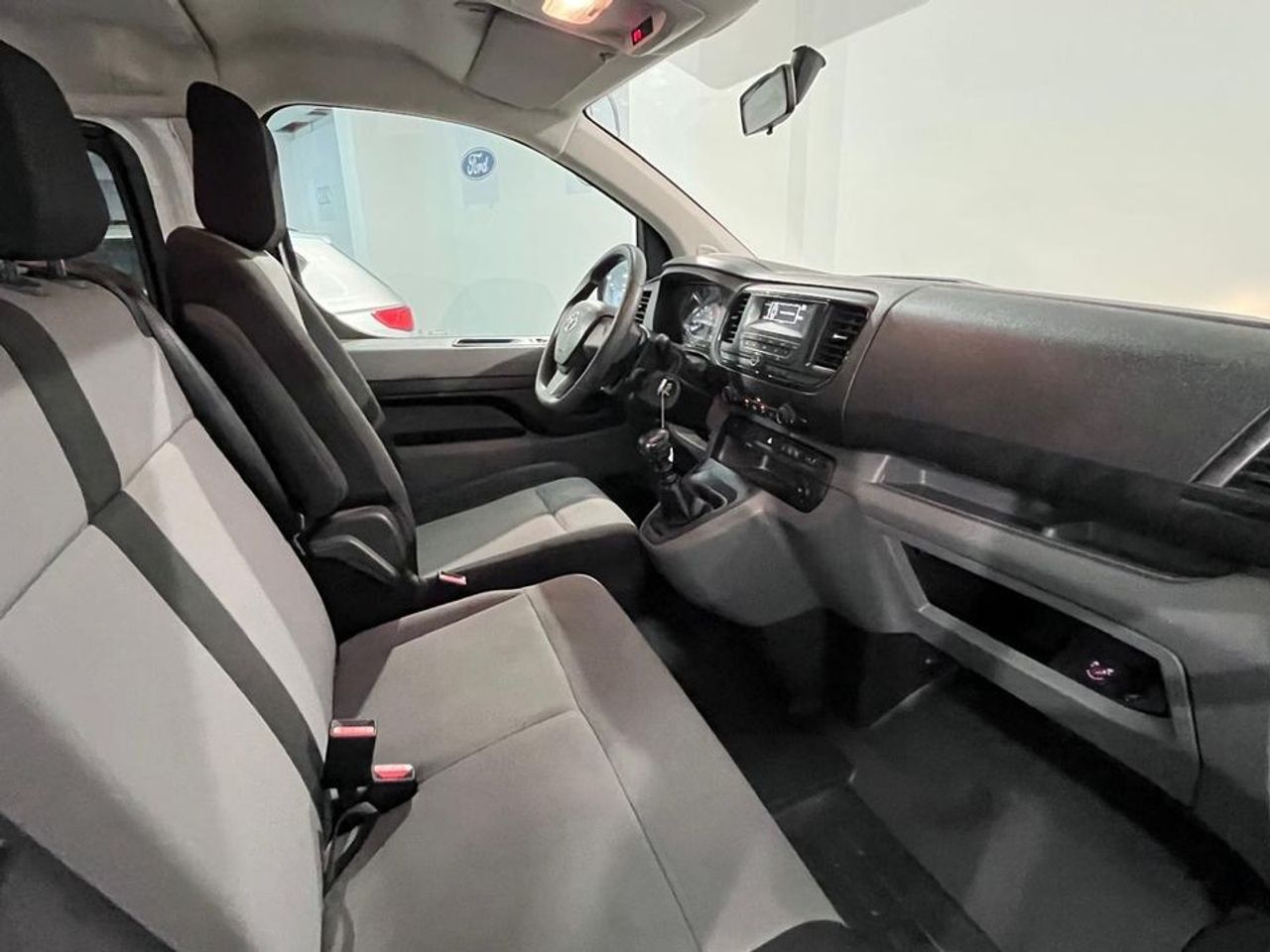 Foto Toyota Proace Verso 13