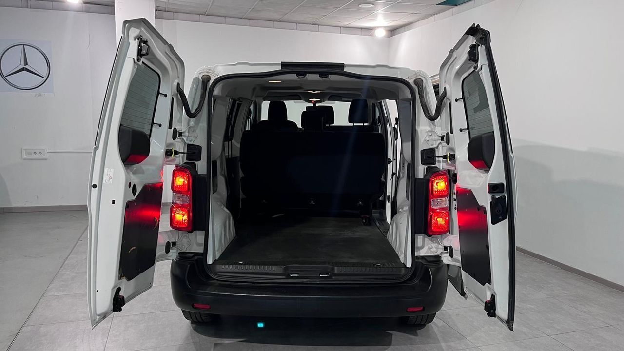 Foto Toyota Proace 16