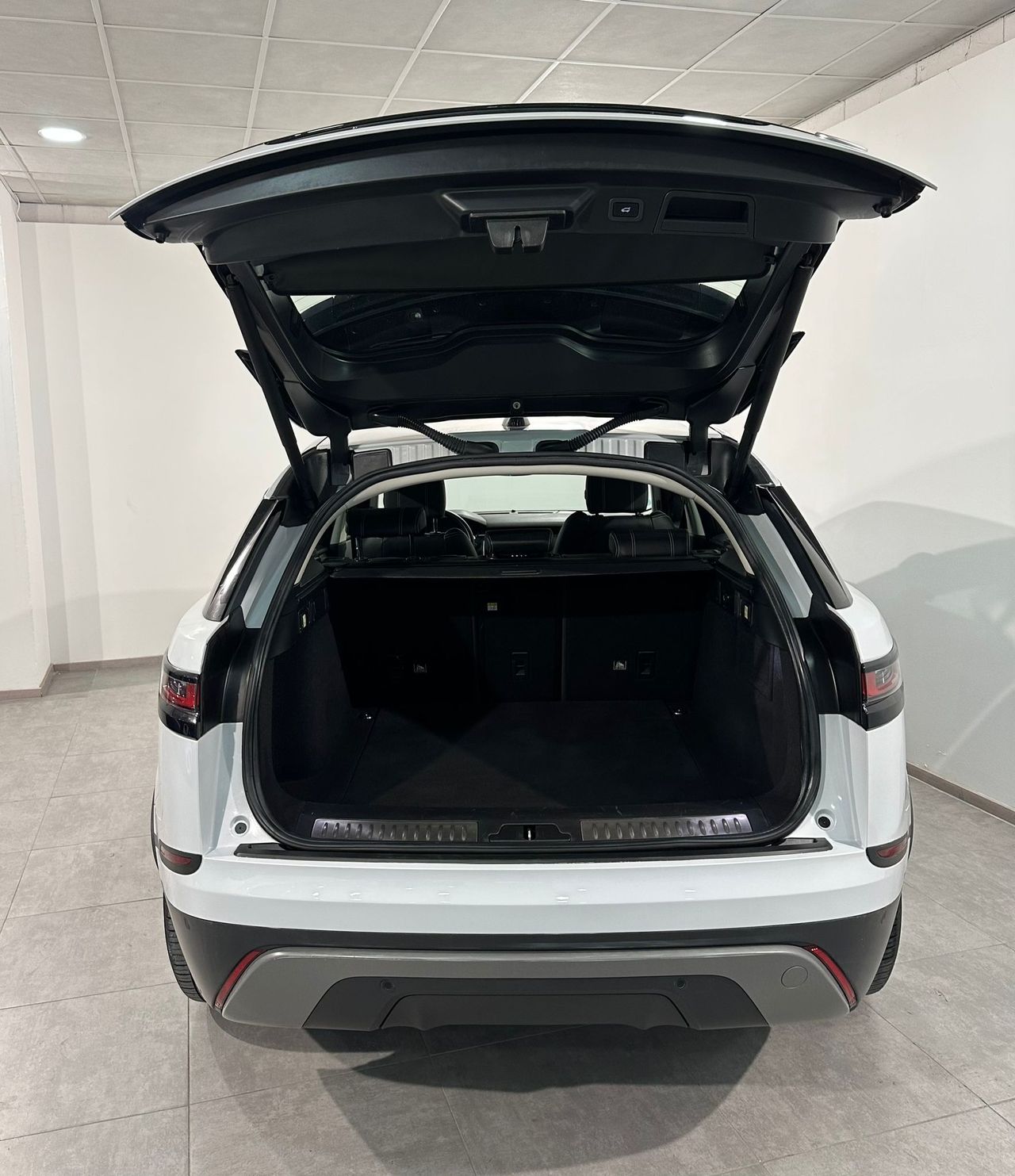 Foto Land-Rover Range Rover Velar 8