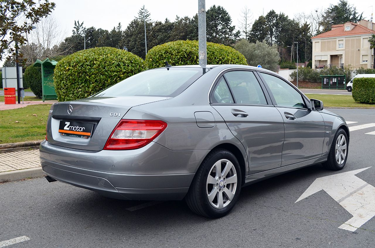 Foto Mercedes-Benz Clase C 3