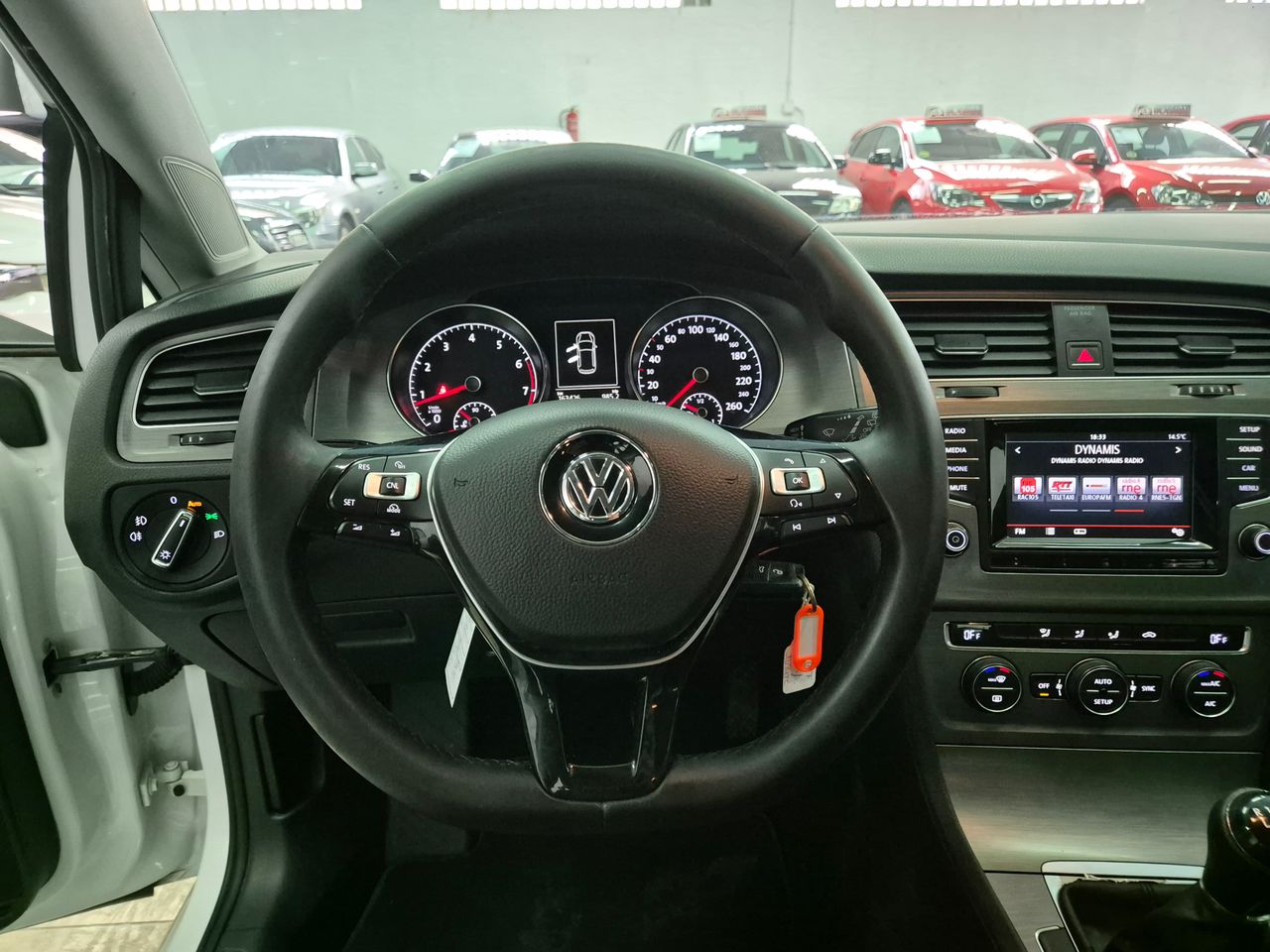 Foto Volkswagen Golf 19