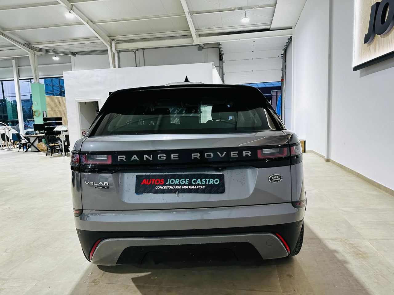 Foto Land-Rover Range Rover Velar 10