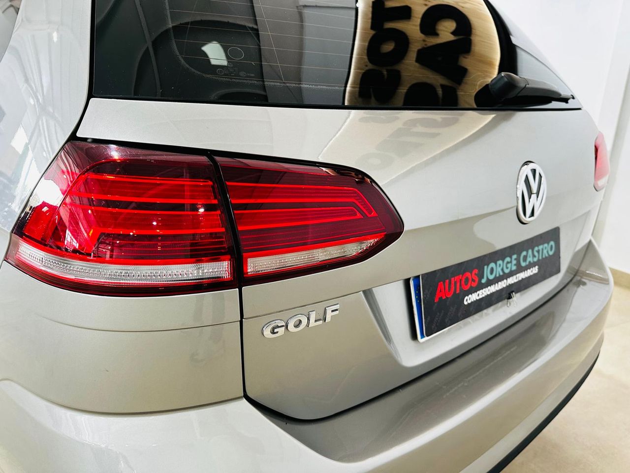 Foto Volkswagen Golf 14