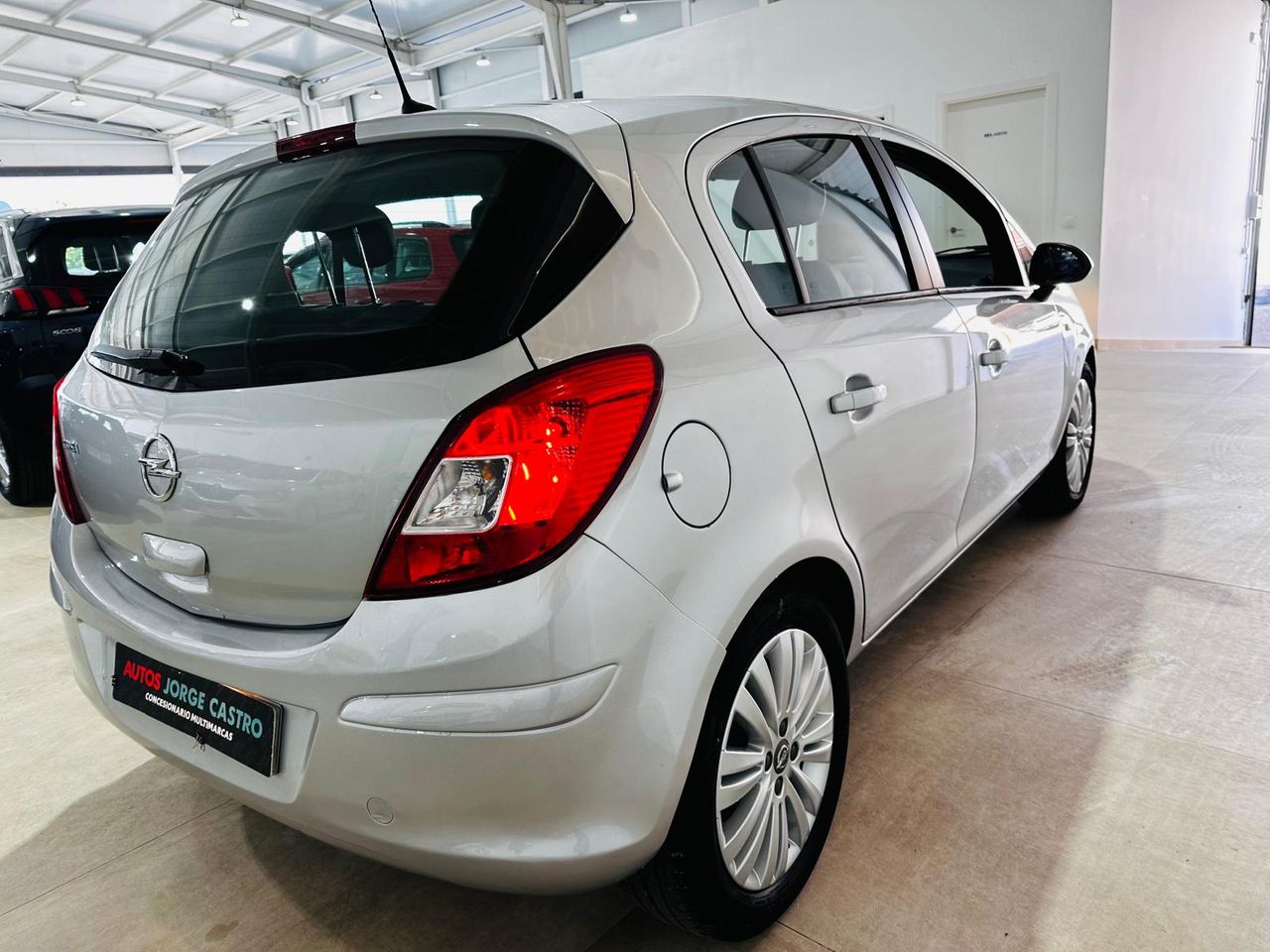 Foto Opel Corsa 12