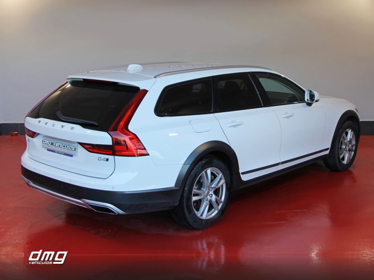 Foto Volvo V90 Cross Country 5