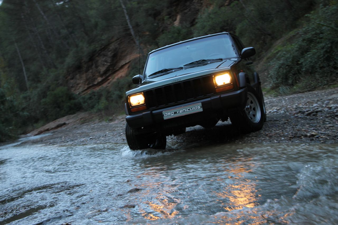 Foto Jeep Cherokee 8