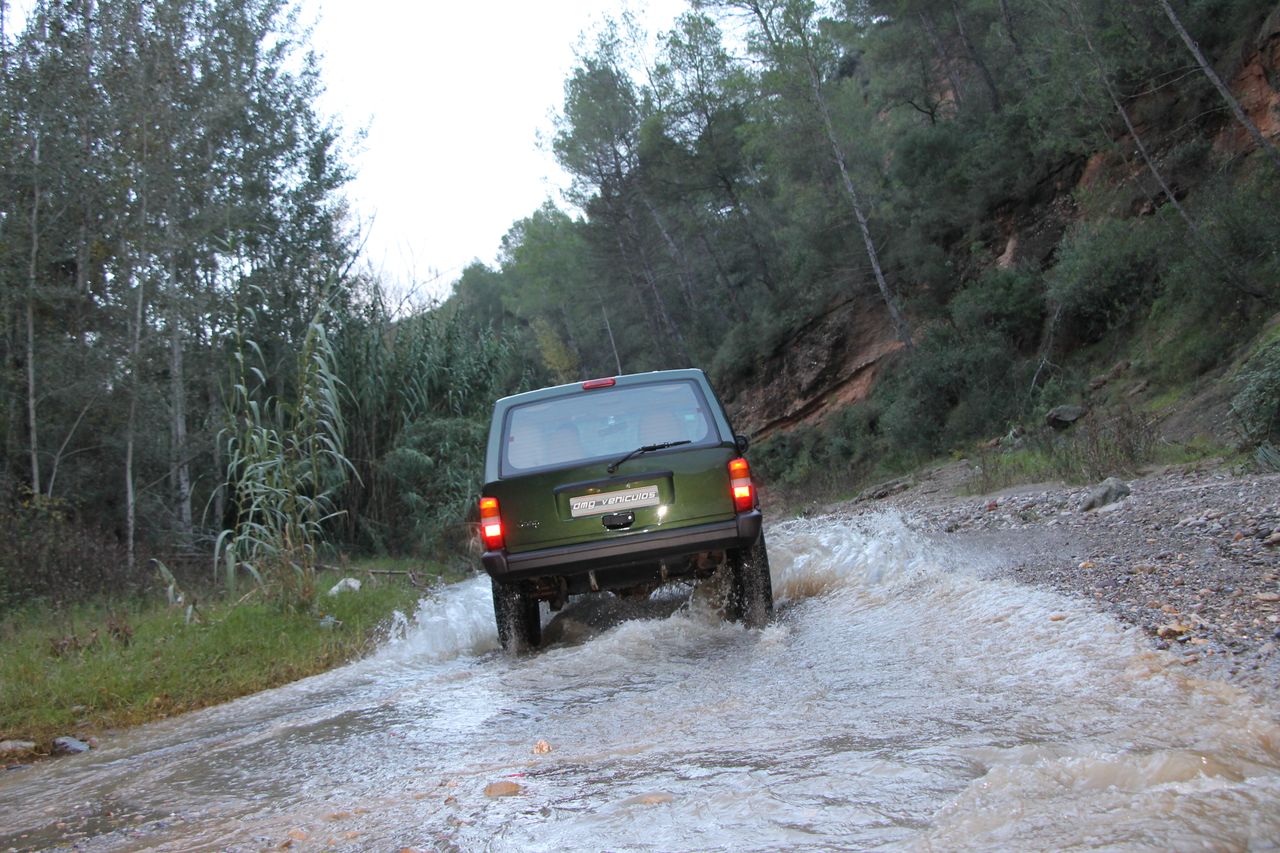 Foto Jeep Cherokee 44