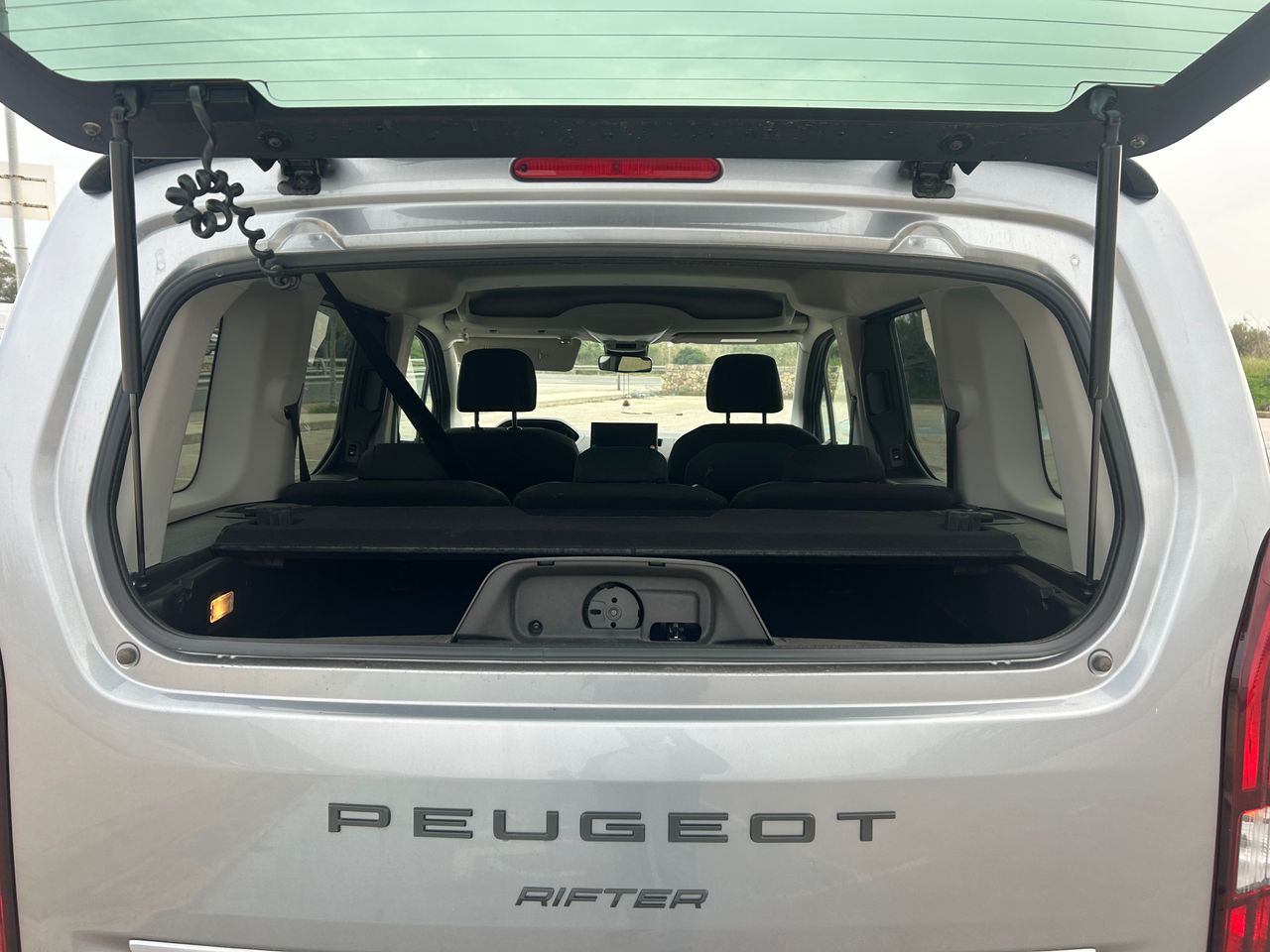 Foto Peugeot Rifter 7