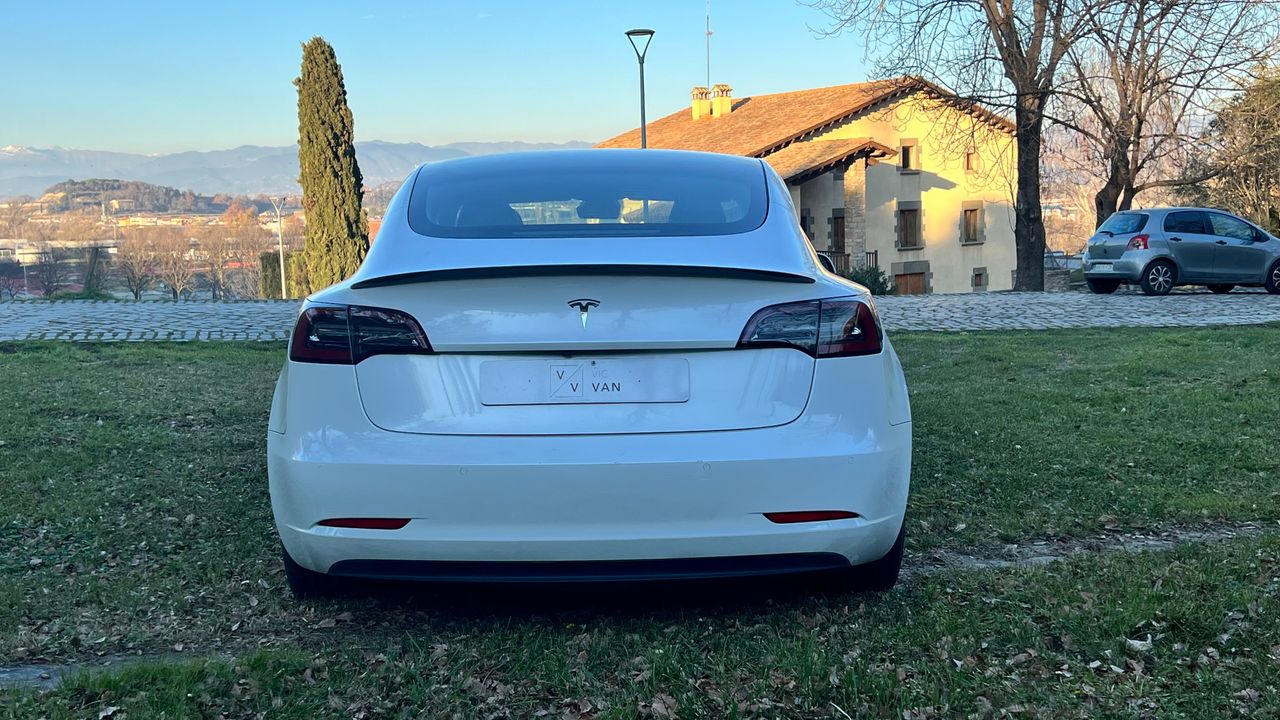 Foto Tesla Model 3 7