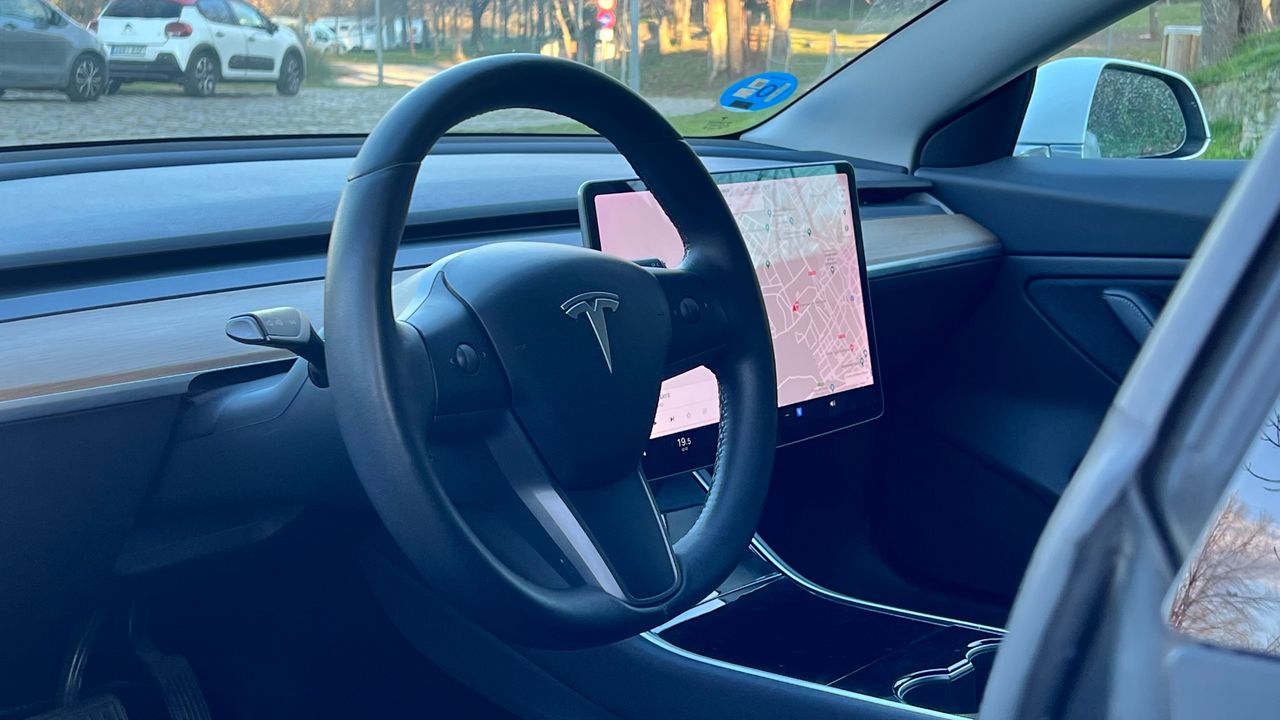 Foto Tesla Model 3 10