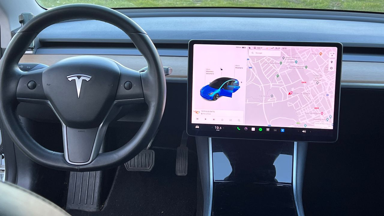 Foto Tesla Model 3 12