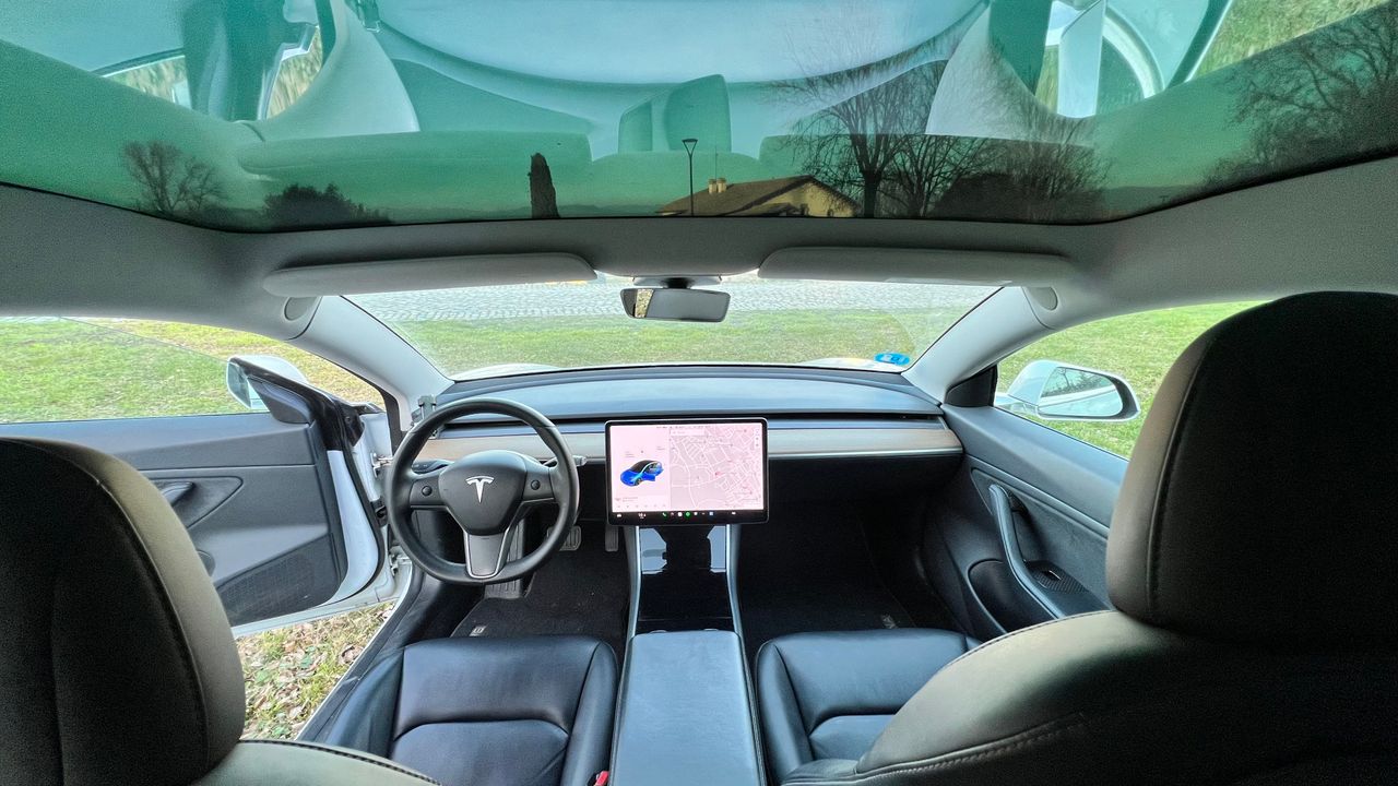 Foto Tesla Model 3 13