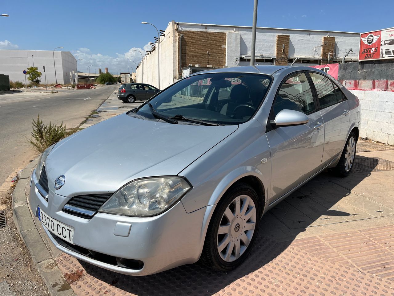 Foto Nissan Primera 3