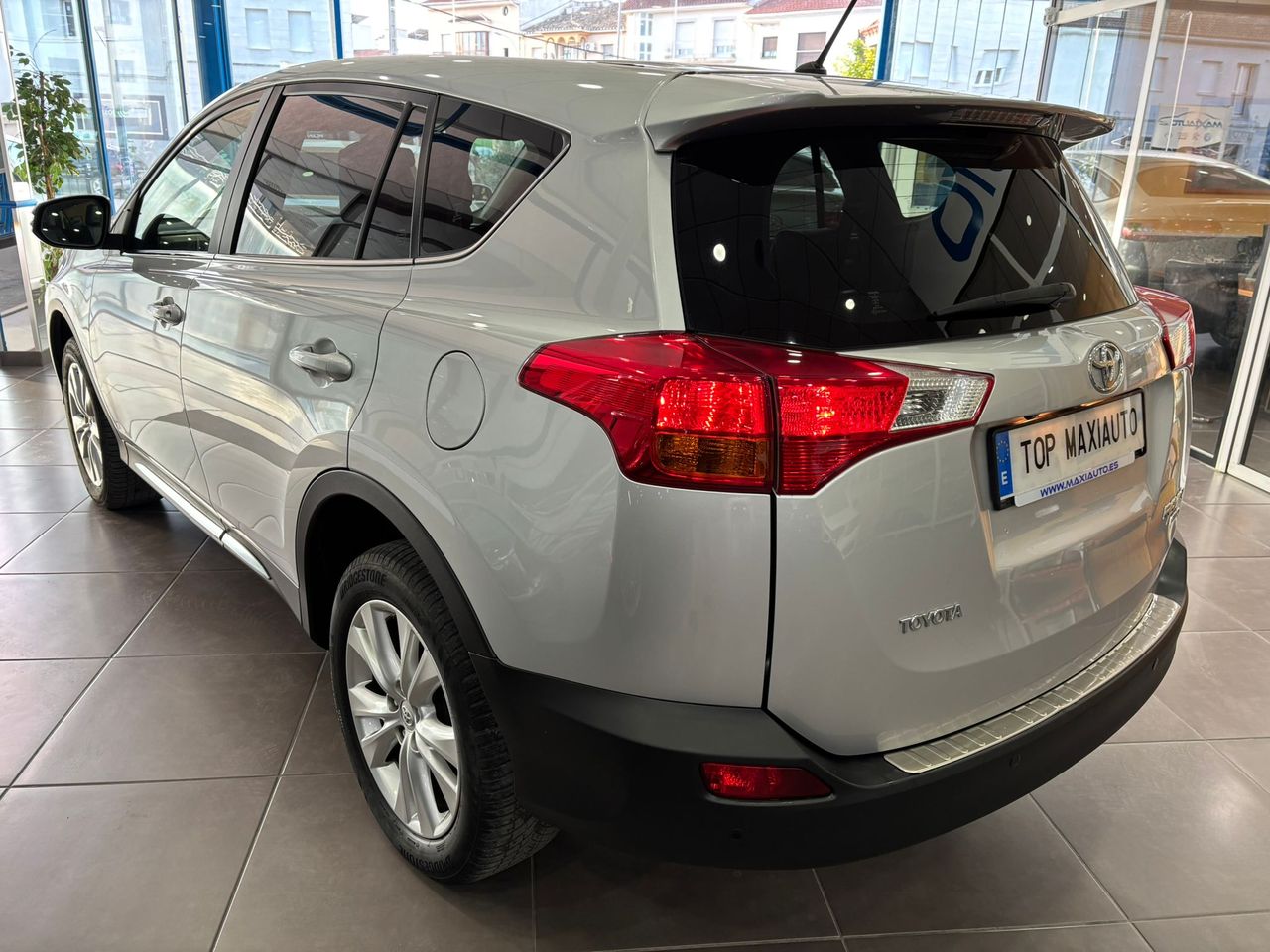 Foto Toyota Rav4 2