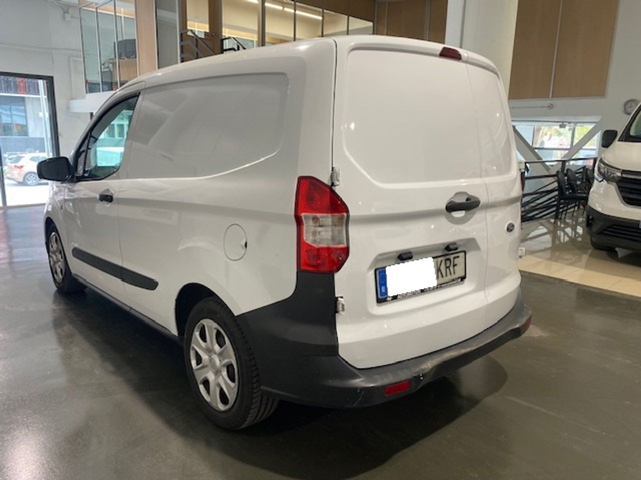 Foto Ford Transit  Courier 6