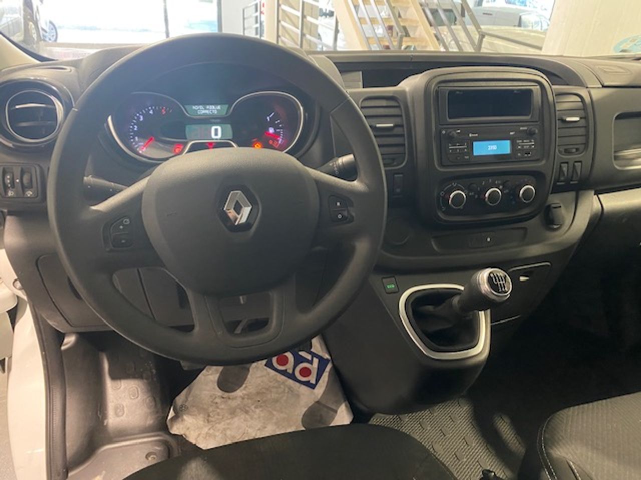 Foto Renault Trafic 14