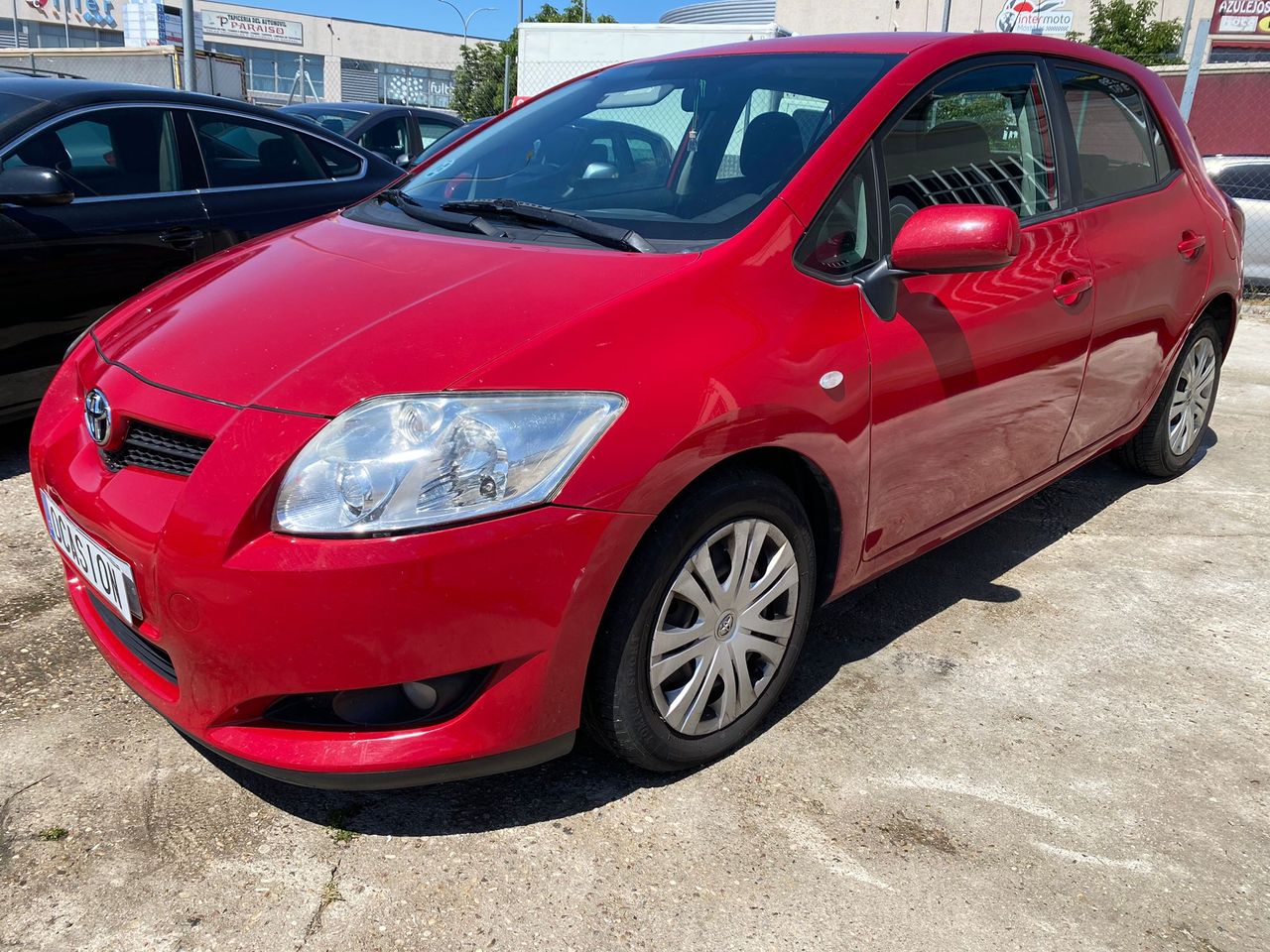 Foto Toyota Auris 2