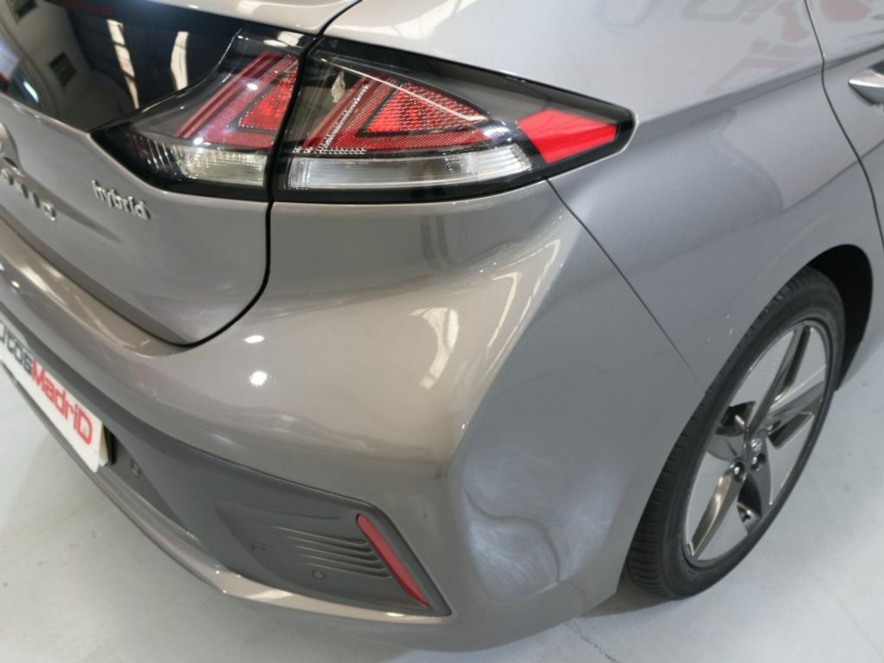 Foto Hyundai IONIQ 35