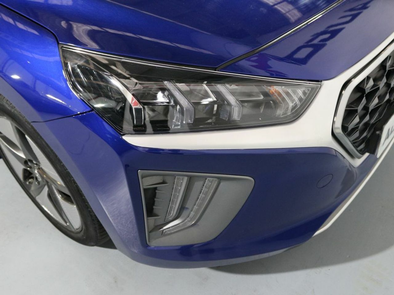 Foto Hyundai IONIQ 33