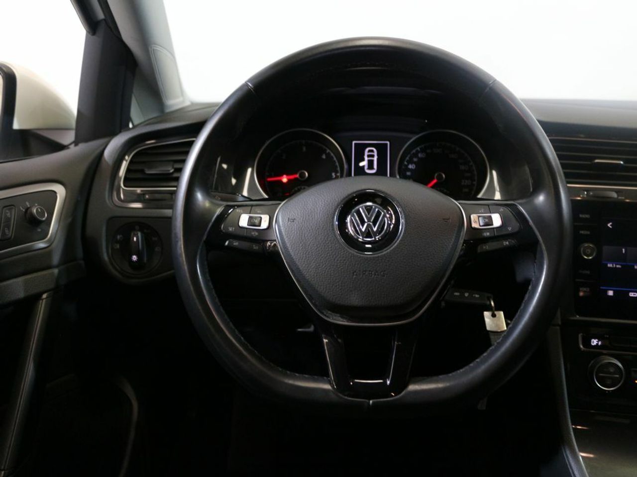 Foto Volkswagen Golf 15