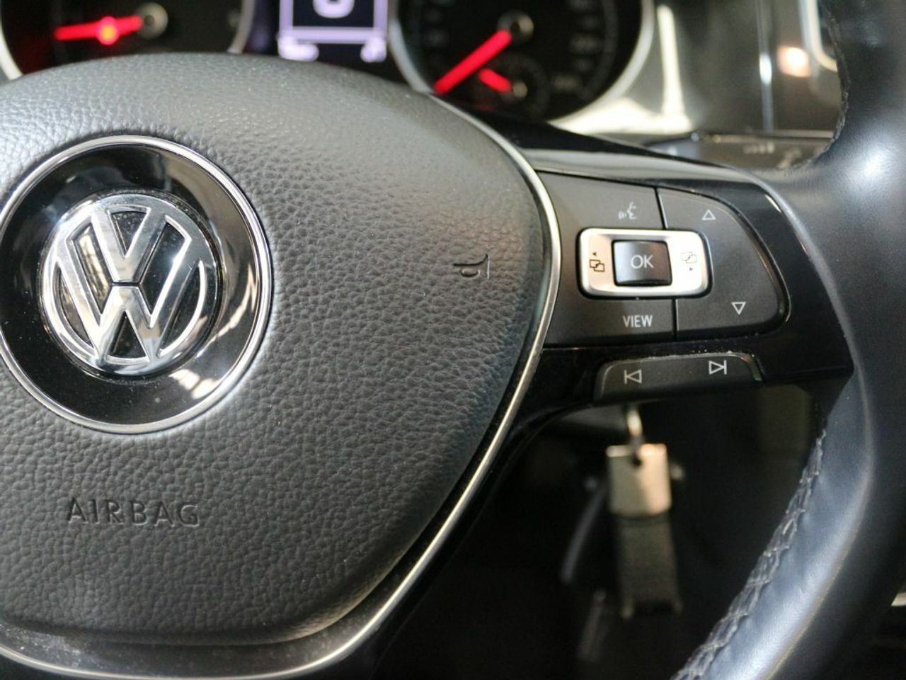 Foto Volkswagen Golf 17