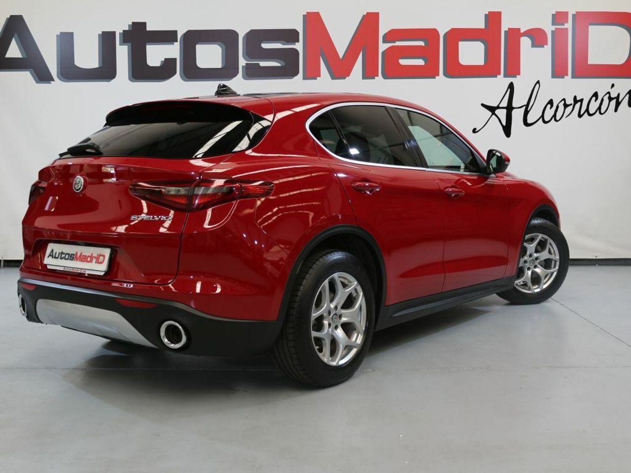 Foto Alfa Romeo Stelvio 3