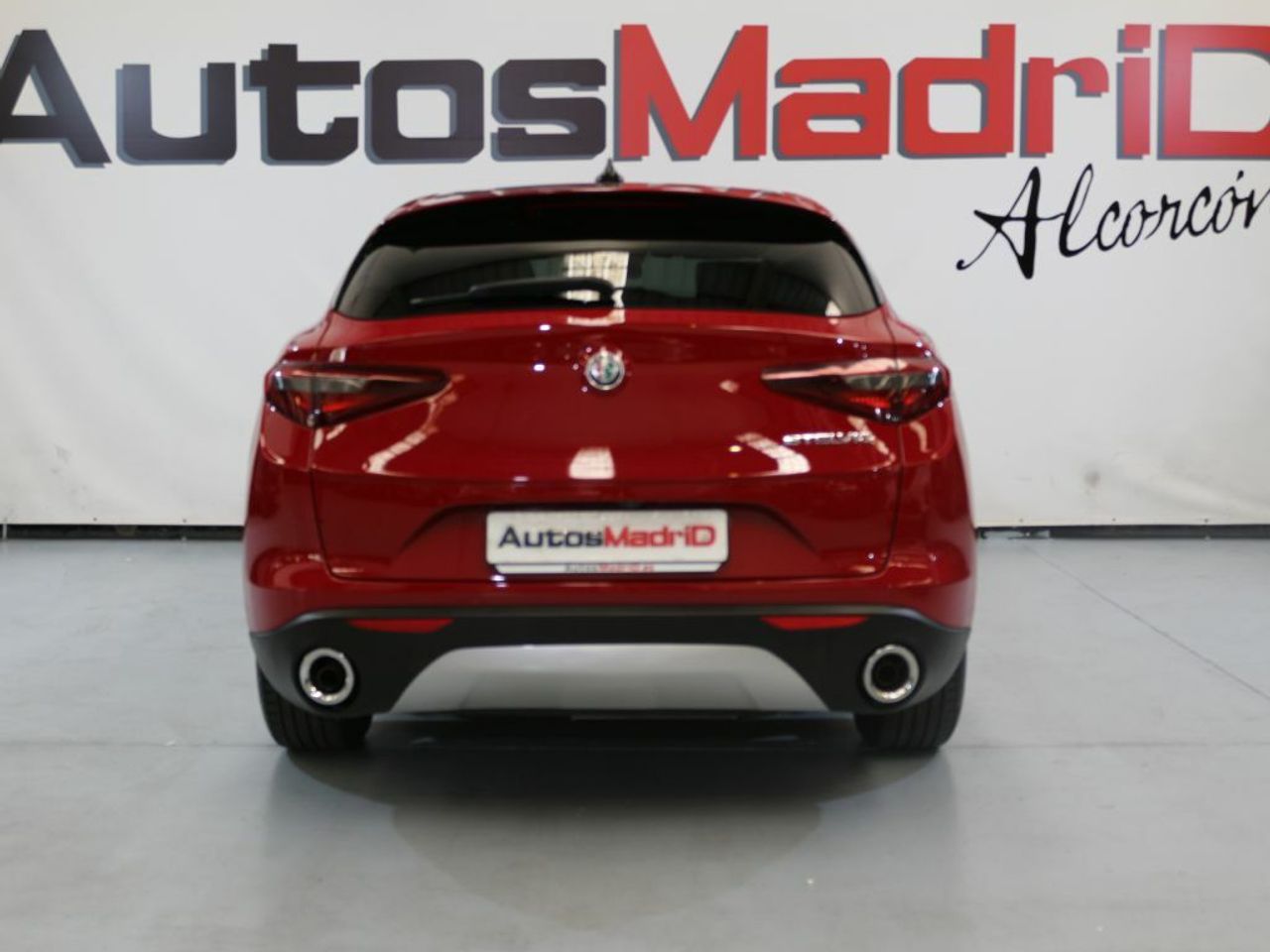 Foto Alfa Romeo Stelvio 4