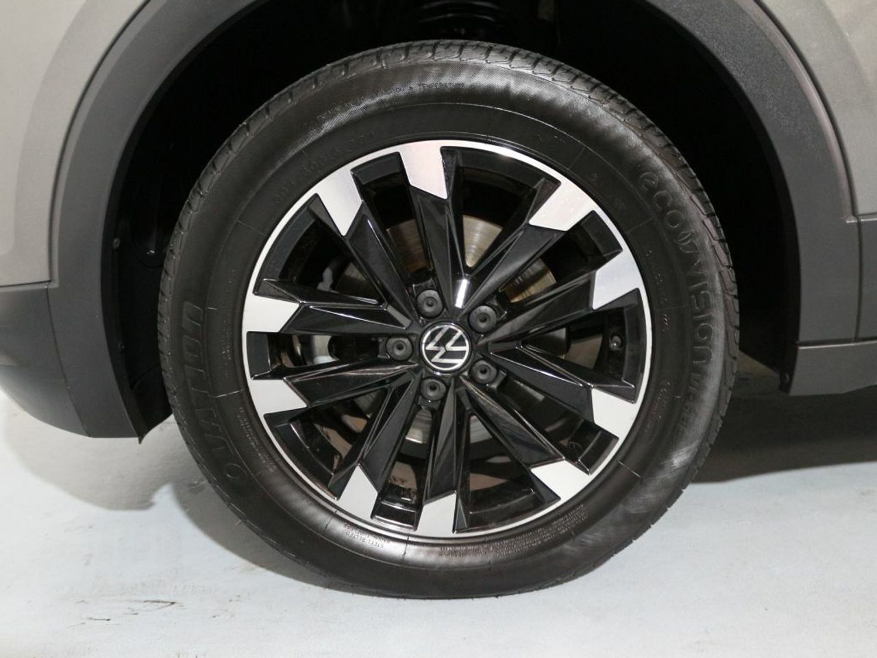 Foto Volkswagen T-Cross 31