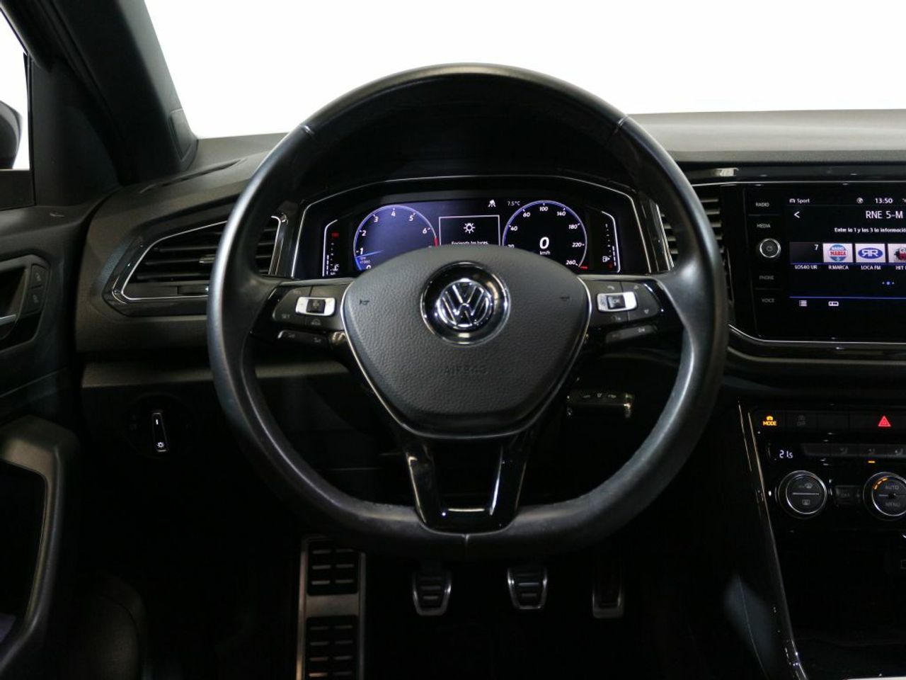 Foto Volkswagen T-Roc 16