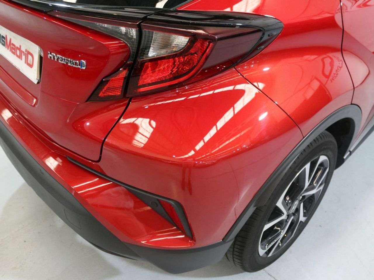 Foto Toyota C-HR 29