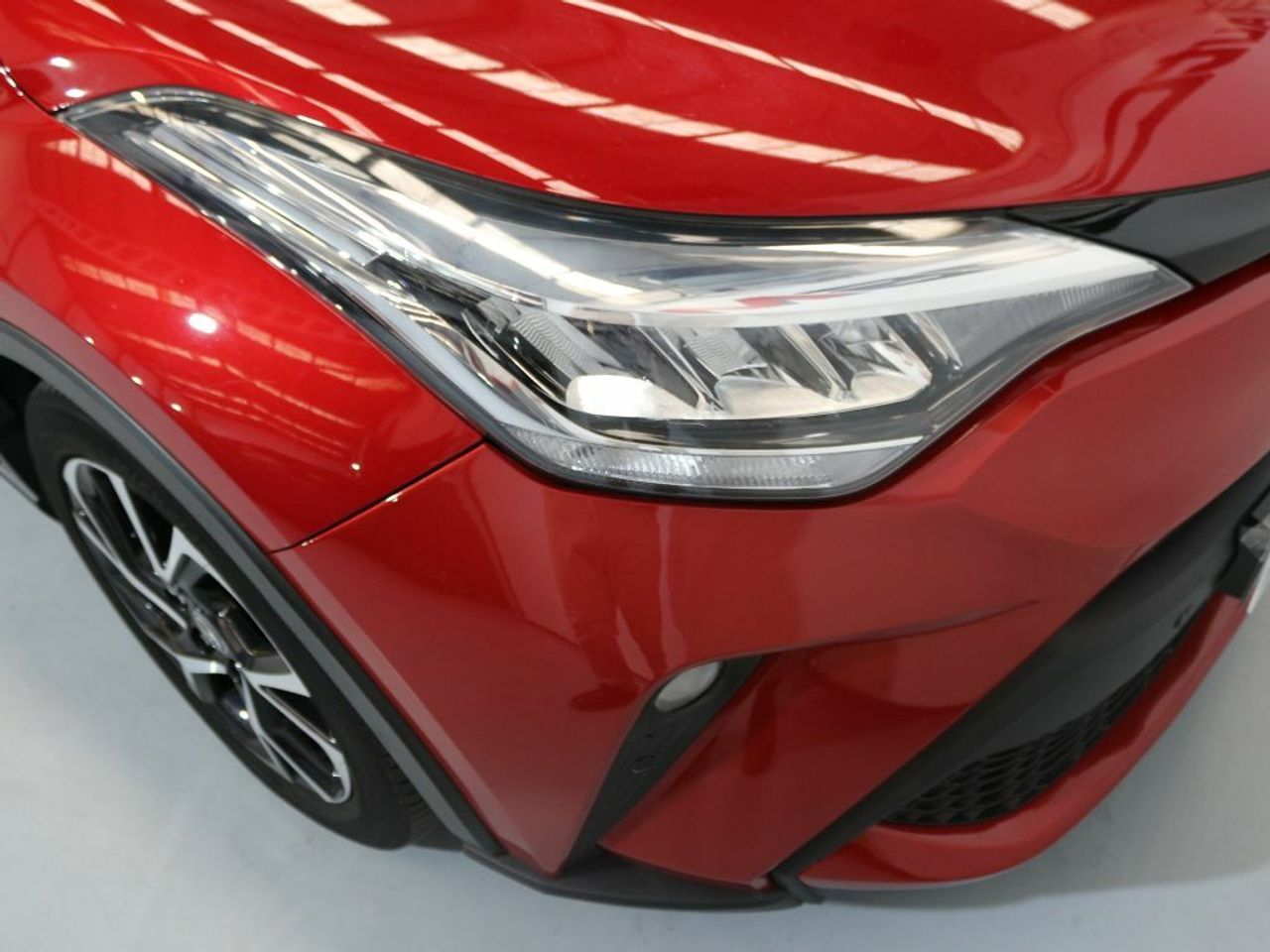 Foto Toyota C-HR 31