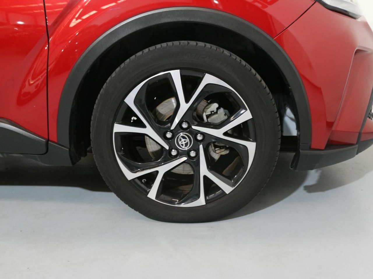 Foto Toyota C-HR 32