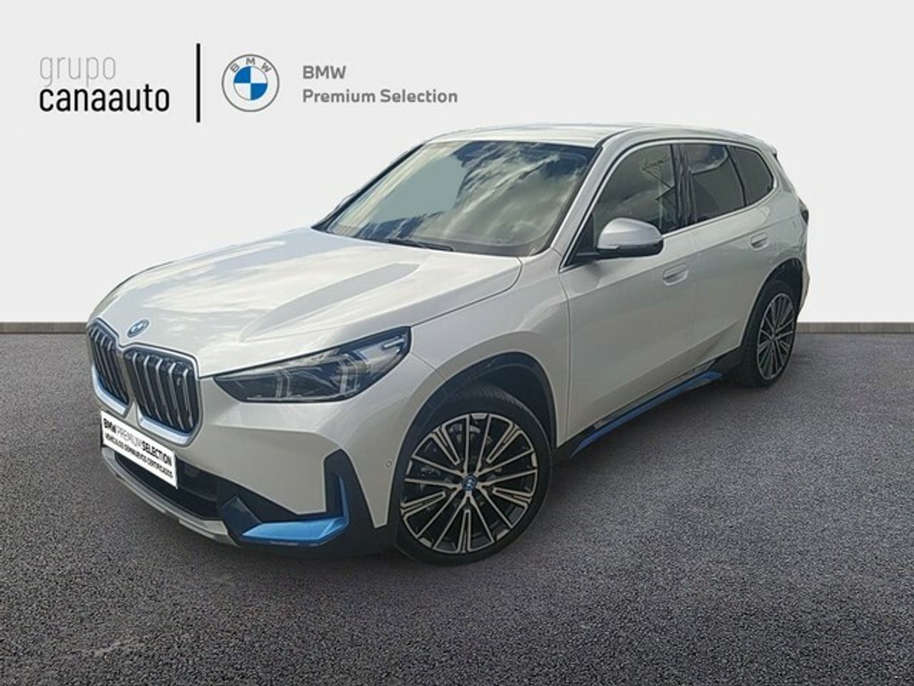 Foto BMW iX1 1