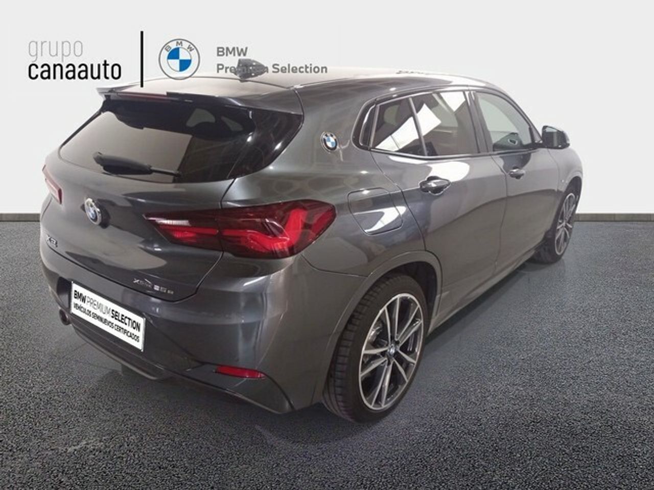 Foto BMW X2 4