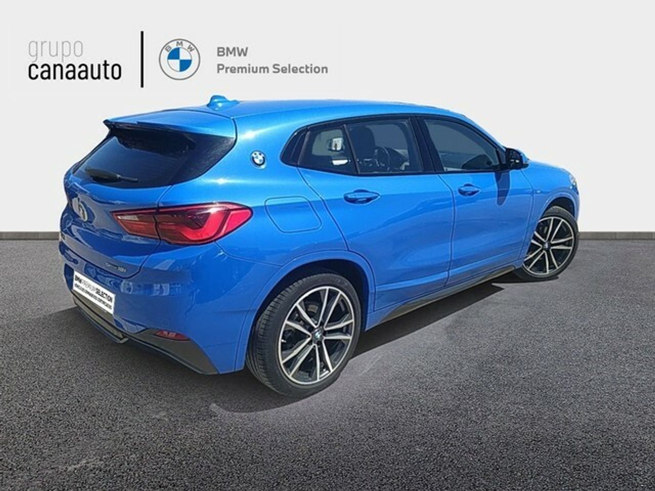 Foto BMW X2 4