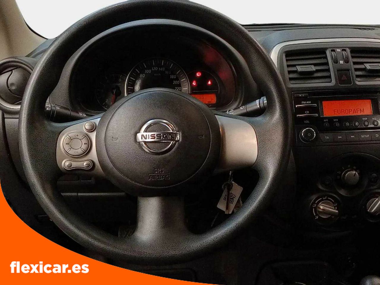 Foto Nissan Micra 13