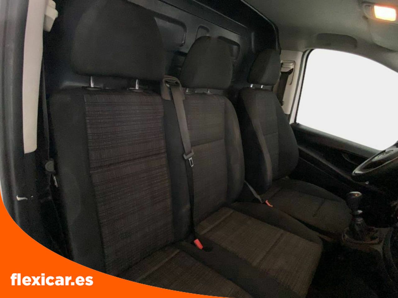 Foto Mercedes-Benz Vito 15