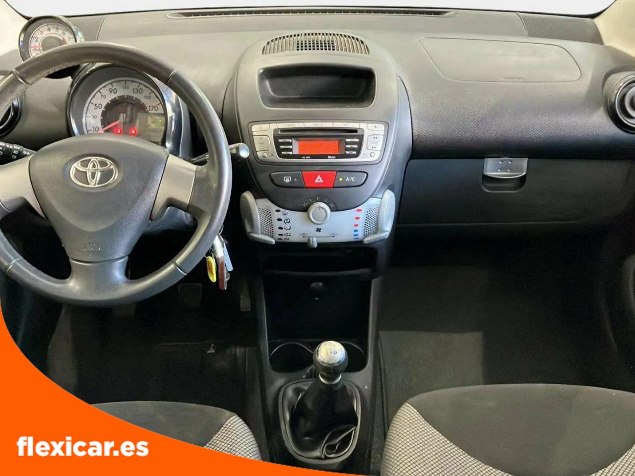 Foto Toyota Aygo 11