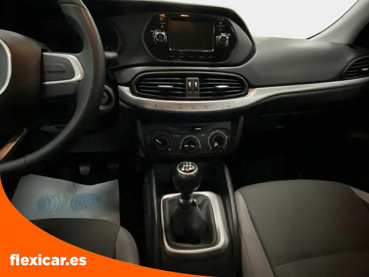 Foto Fiat Tipo 24