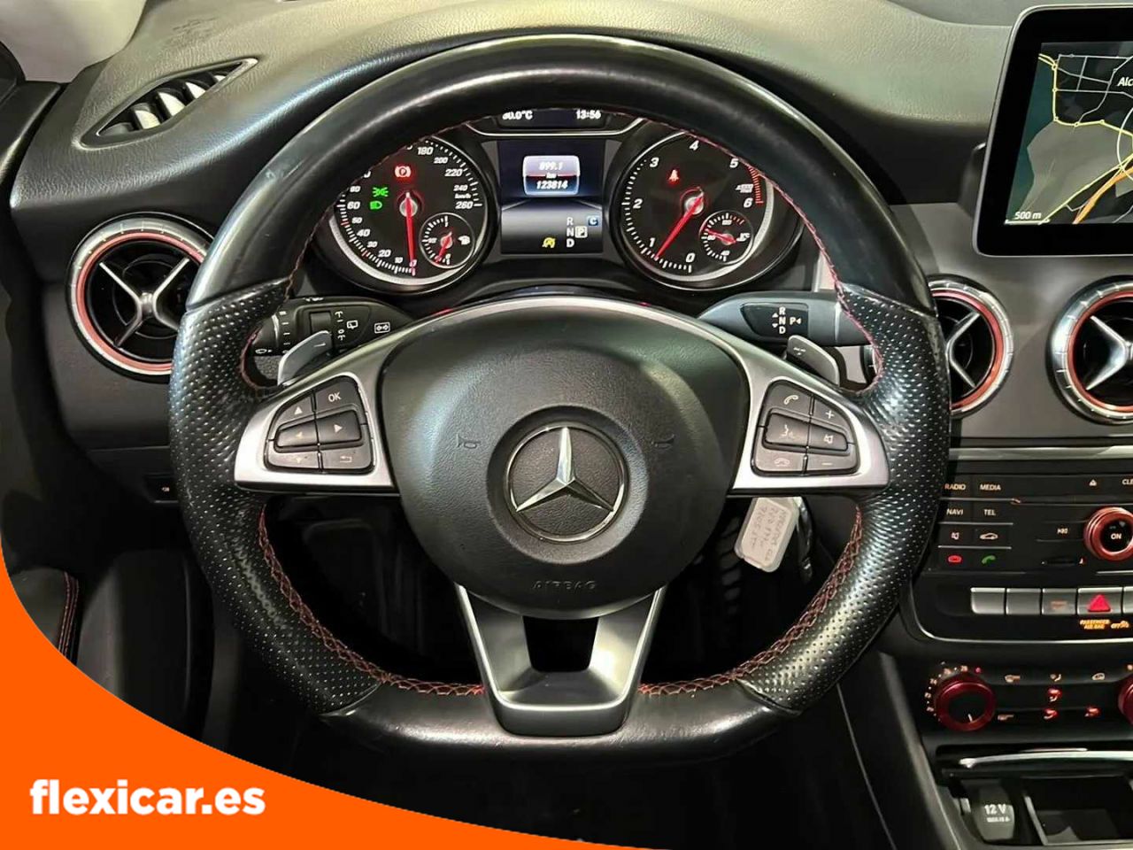 Foto Mercedes-Benz Clase CLA 18