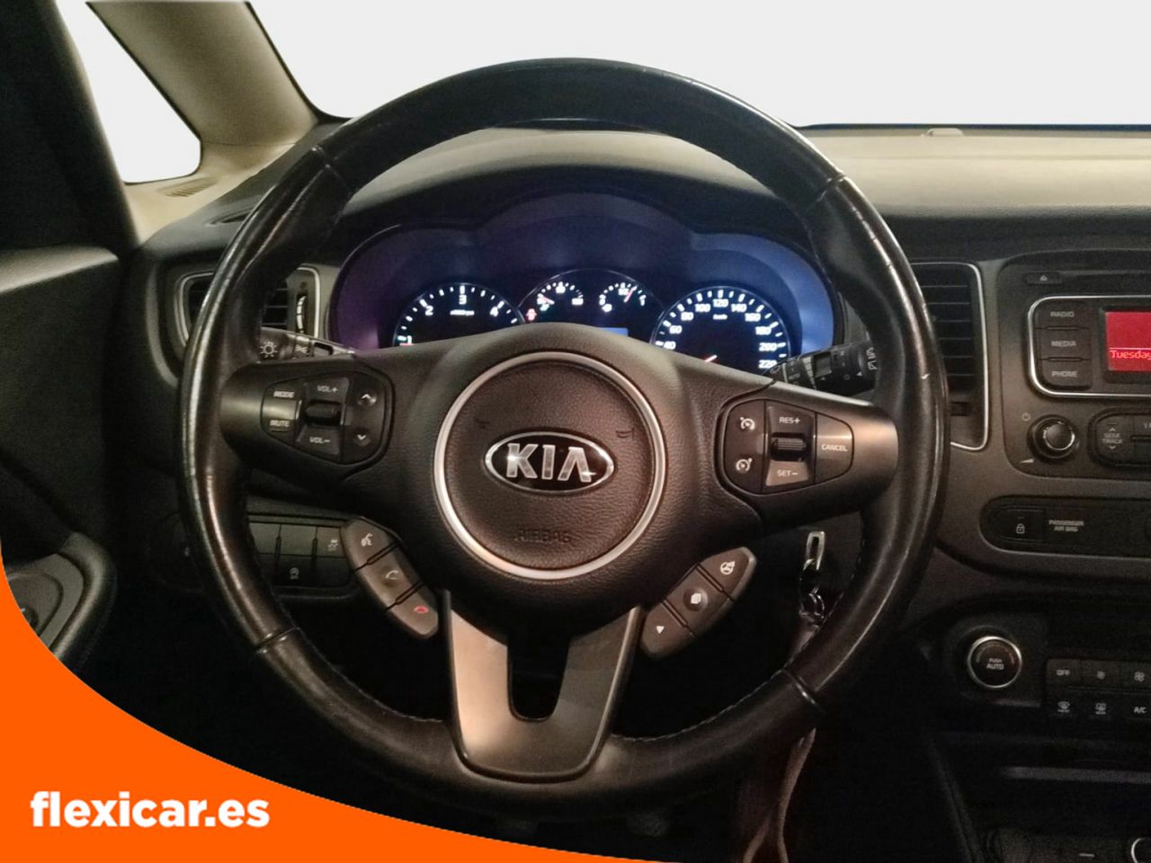 Foto Kia Carens 11