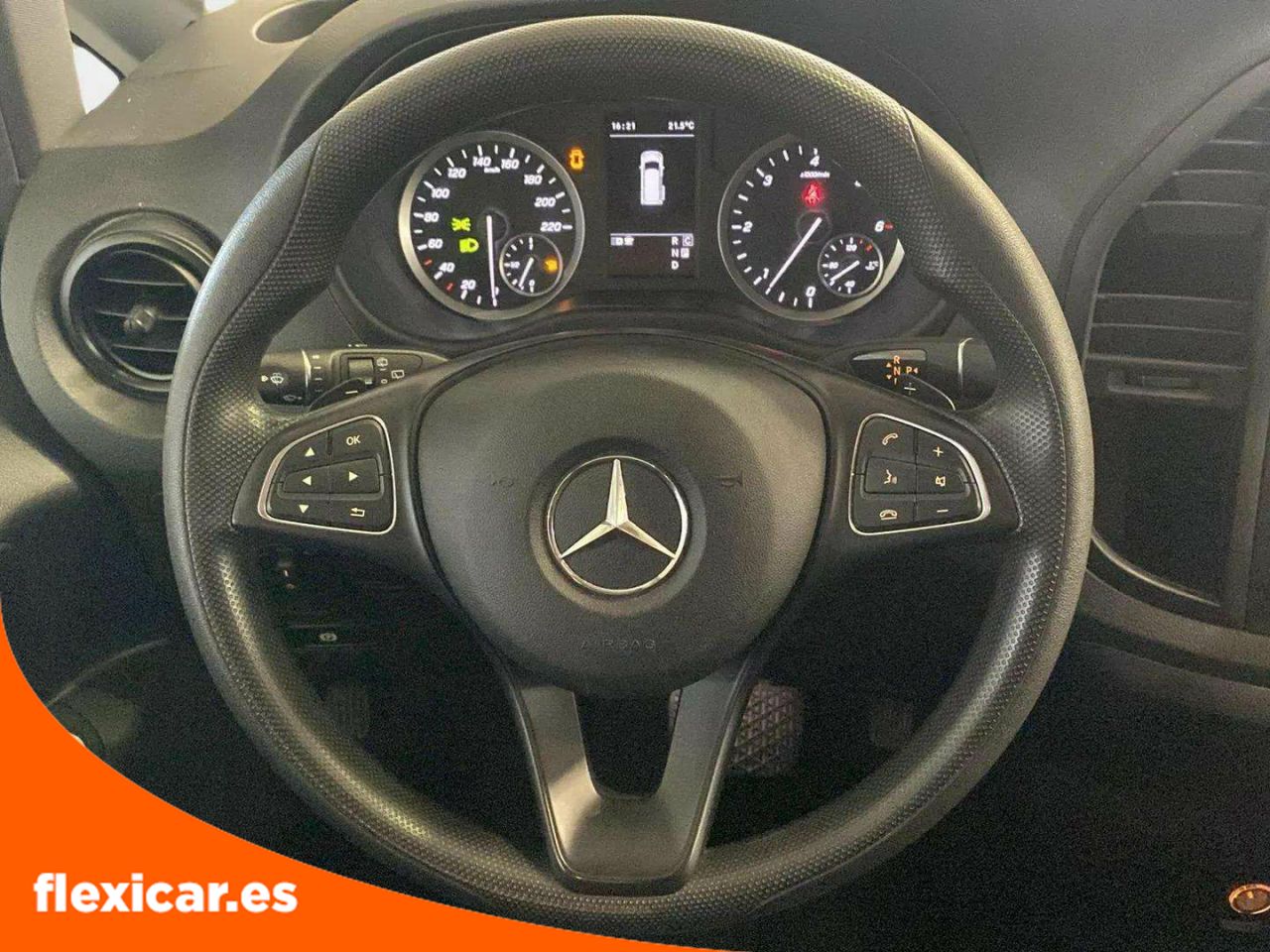 Foto Mercedes-Benz Vito 16