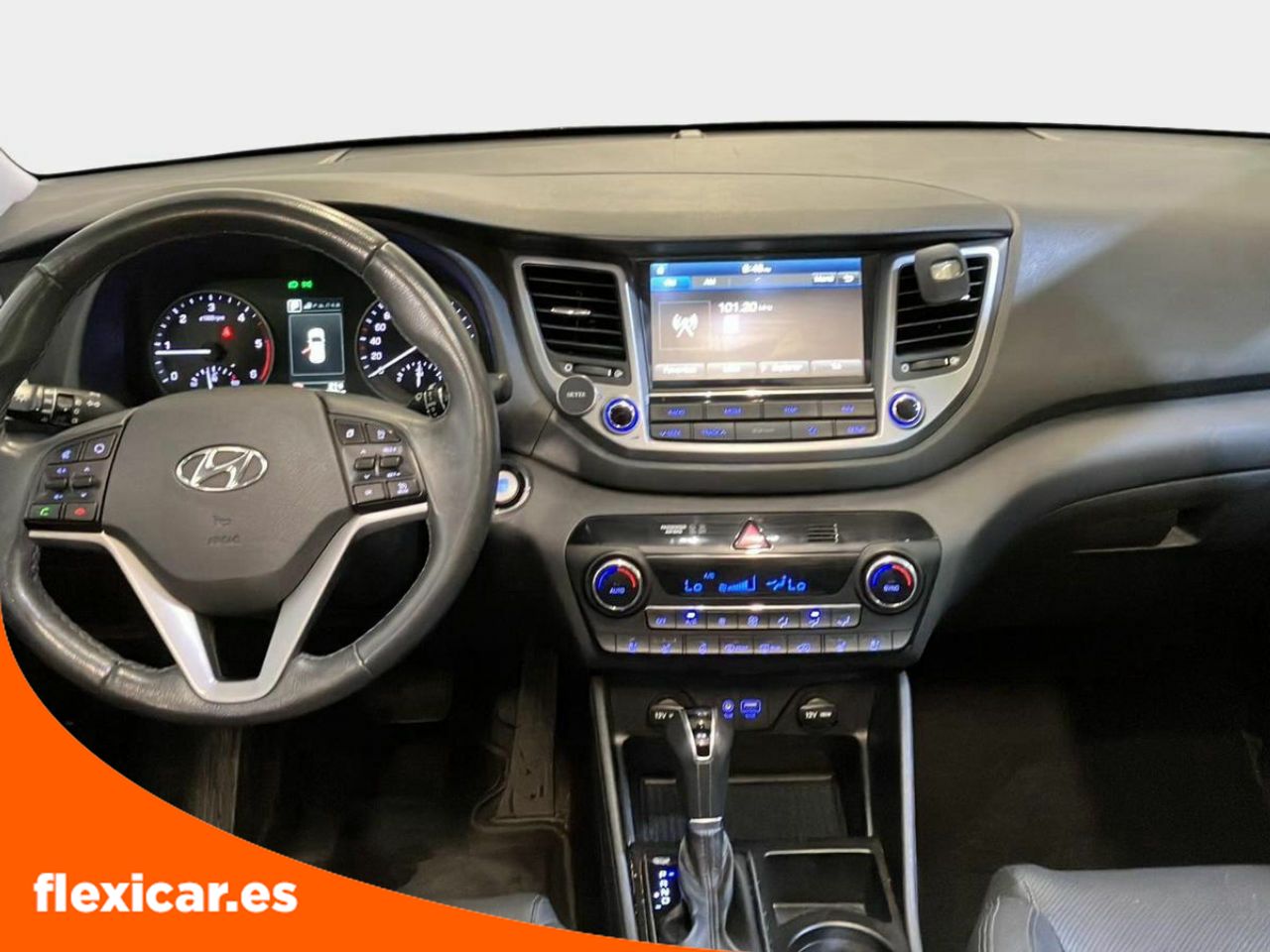 Foto Hyundai Tucson 15