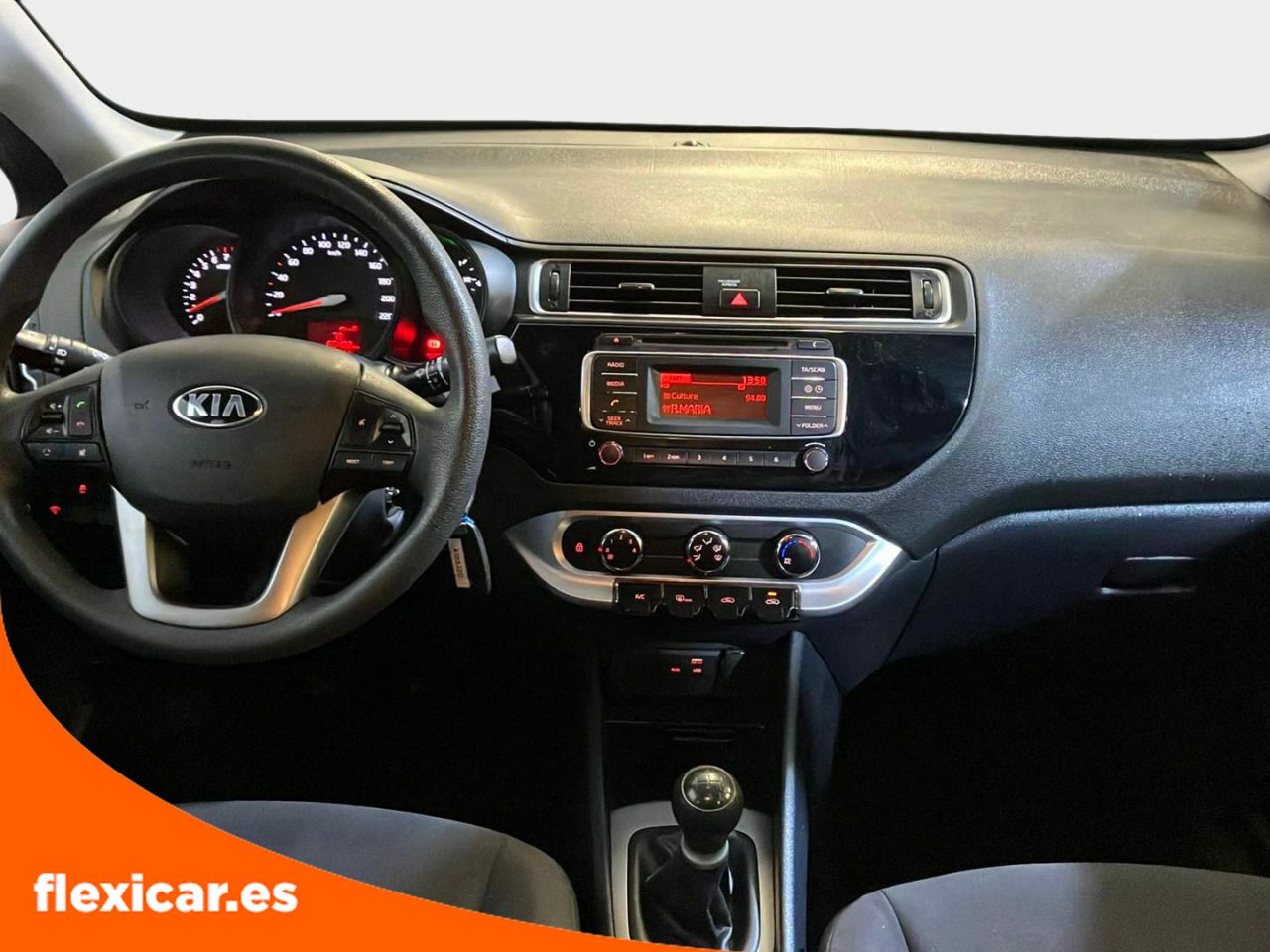 Foto Kia Rio 11