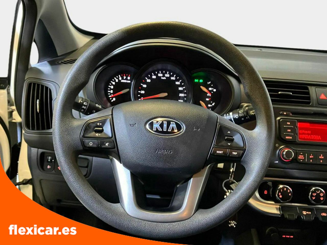 Foto Kia Rio 16