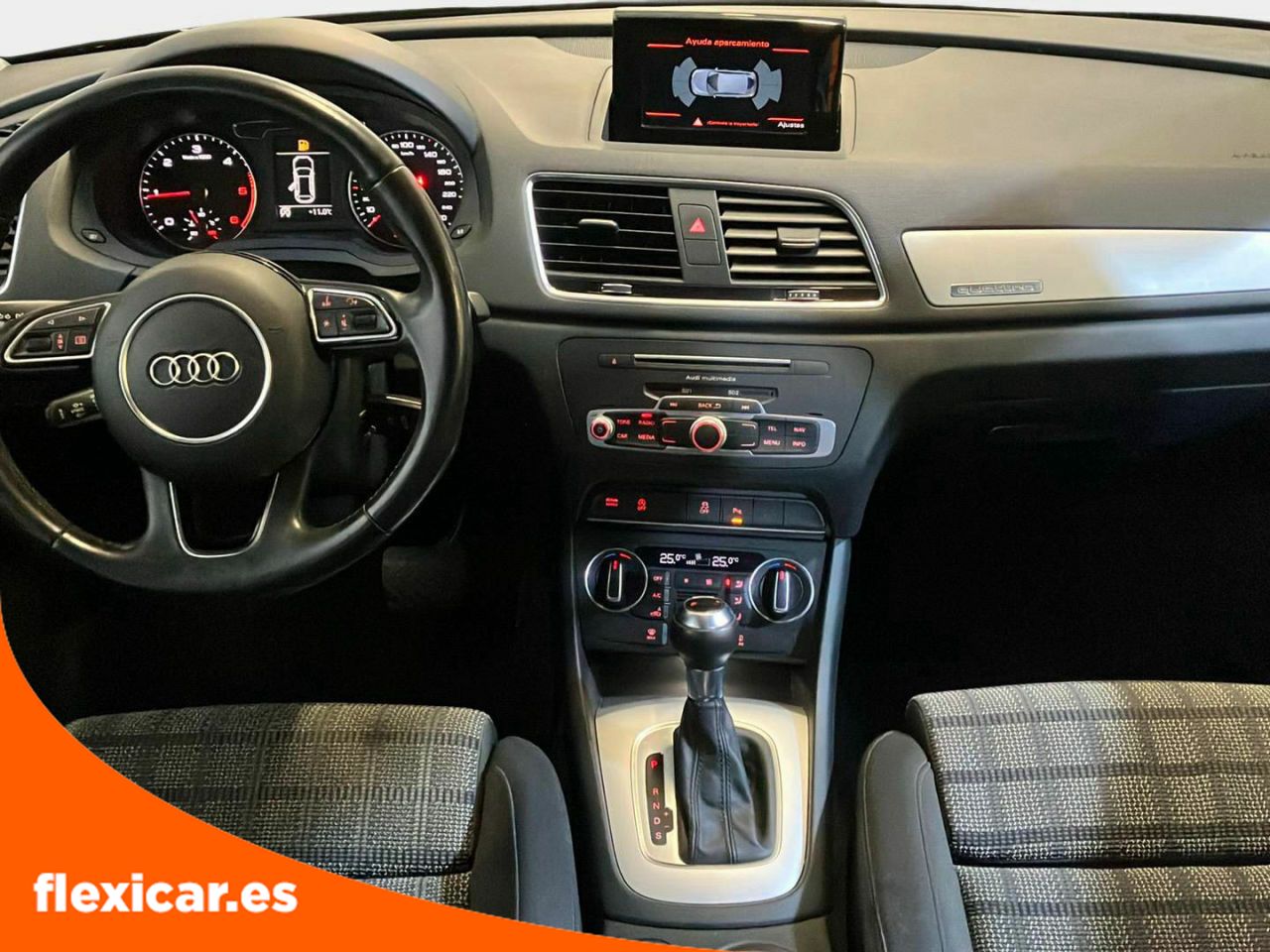 Foto Audi Q3 11