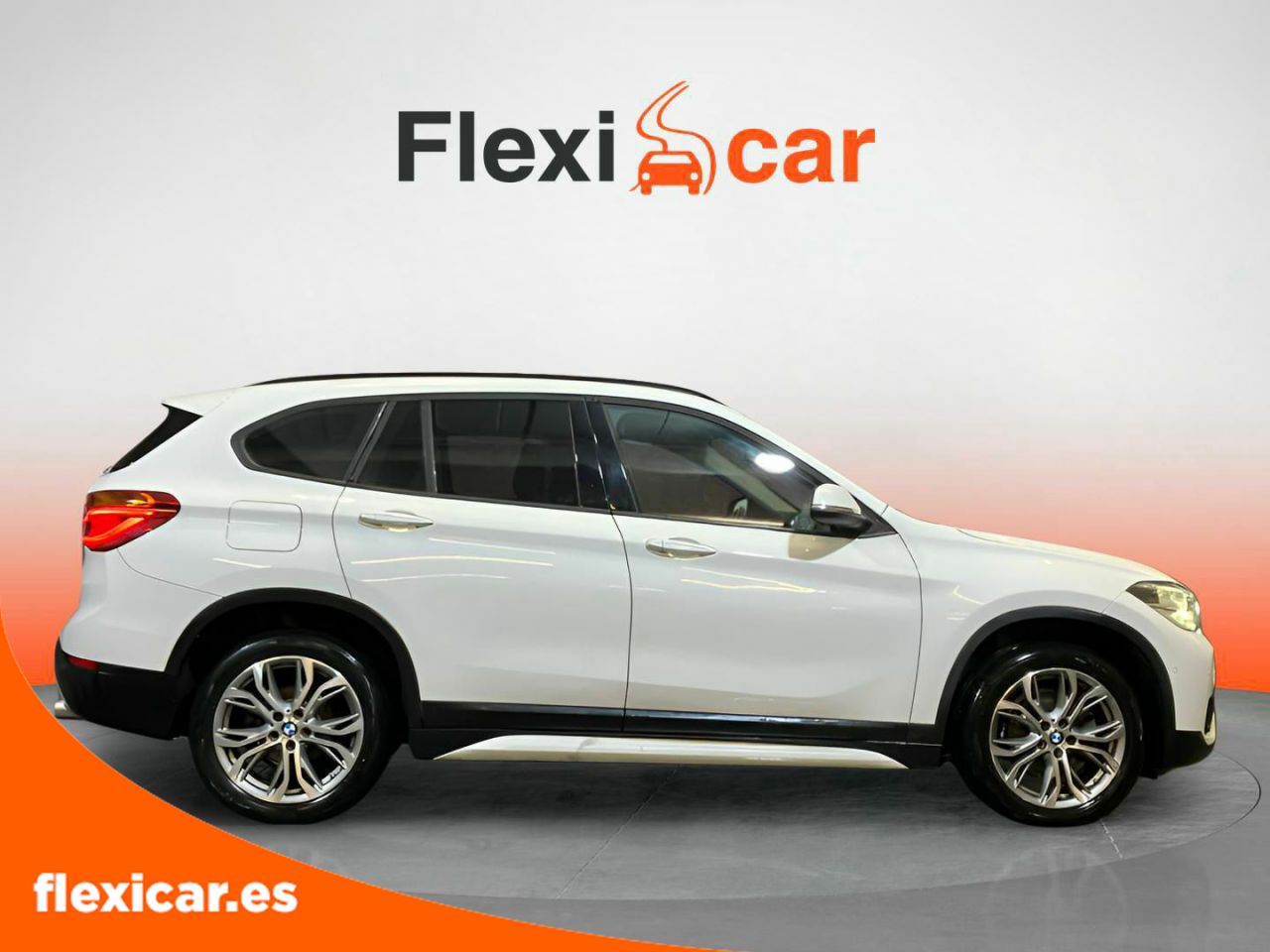 Foto BMW X1 4